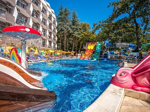 Hotel Prestige Deluxe Aquapark Club Bulgaria (4 / 46)