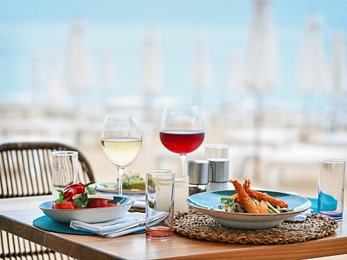 Hotel GRIFID Moko Beach Nisipurile de Aur (24 / 28)