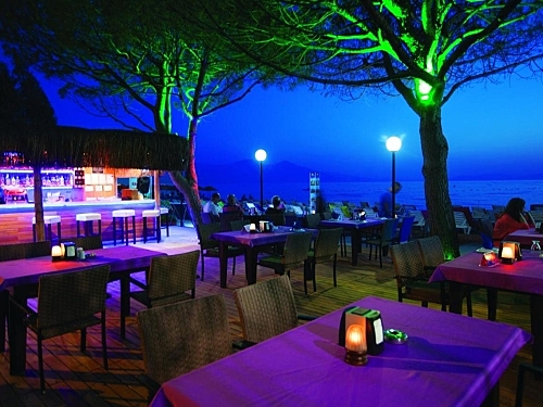 Batihan Beach Resort & Spa Hotel Kusadasi Turcia (15 / 40)