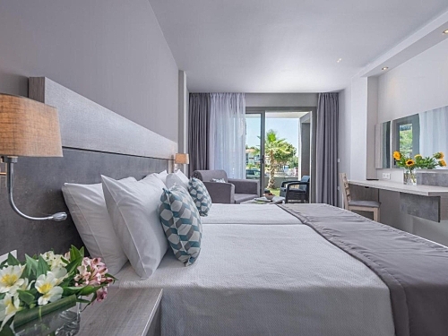 Dionysos Hotel & Suites Kassandra (10 / 44)