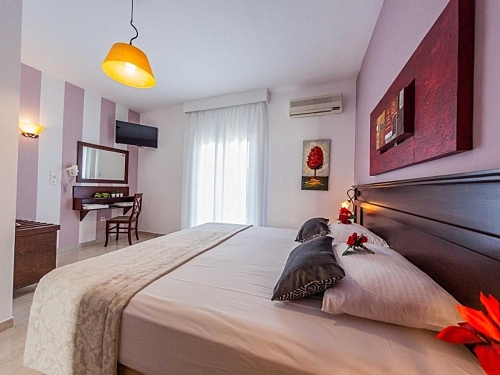 Hotel Sarantis Grecia (13 / 44)