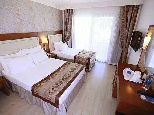 Turunc Resort Hotel Turcia (19 / 53)