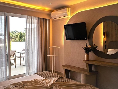 Zoe Hotel (ex. Trypiti Hotel & Suites) Grecia (8 / 42)