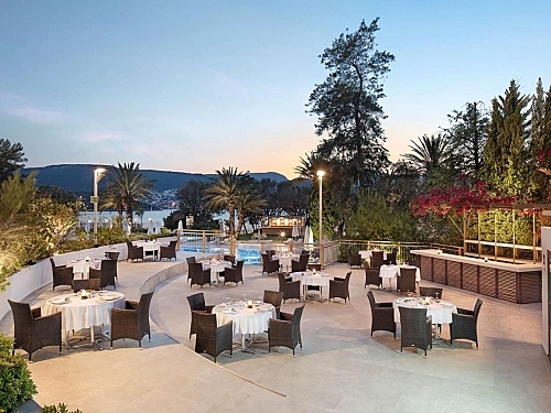 Hotel Doubletree by Hilton Bodrum Isil Club Bodrum Turcia (12 / 45)