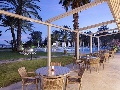 Hotel Doubletree by Hilton Bodrum Isil Club Bodrum (19 / 45)