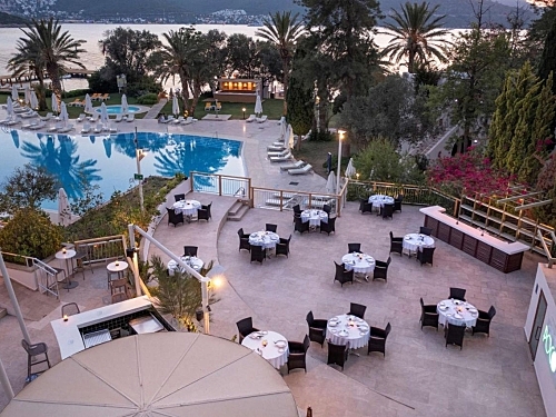 Hotel Doubletree by Hilton Bodrum Isil Club Bodrum Turcia (18 / 45)
