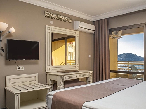 Suhan 360 Hotel & Spa Kusadasi (7 / 35)
