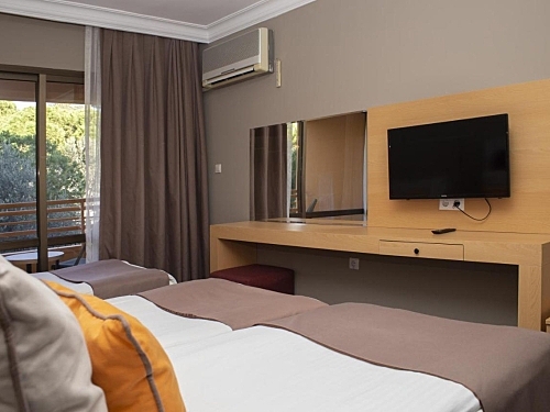 Suhan 360 Hotel & Spa Kusadasi (11 / 35)