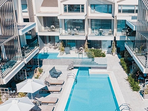Hotel Serenity Suites Grecia (1 / 41)