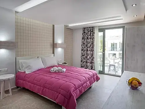 Hotel The Elegant Apartments Grecia (24 / 31)