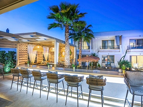Hotel Pefki Deluxe Residences Kassandra Grecia (43 / 45)