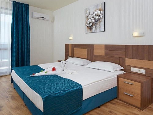 Hotel Paradise Beach Residence Sveti Vlas (10 / 37)