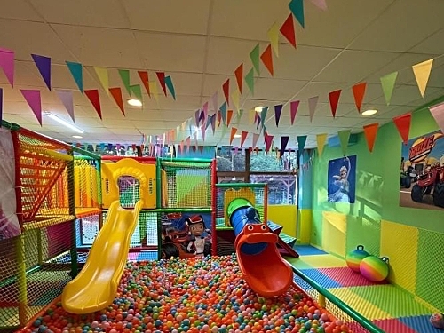 Hotel Iceberg Borovets Borovets Ski Bulgaria (35 / 50)