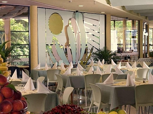 Hotel Magnolia Plus Albena Bulgaria (18 / 37)