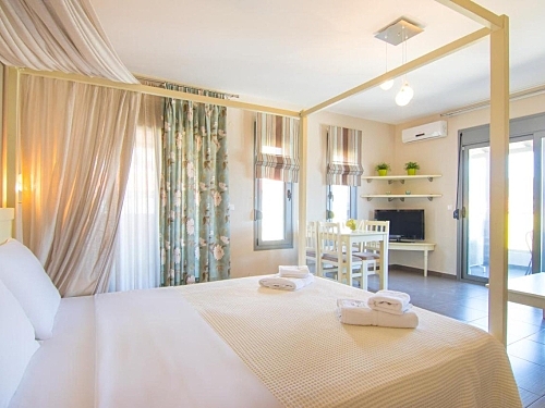 Hotel Ntinas Filoxenia Grecia (18 / 45)