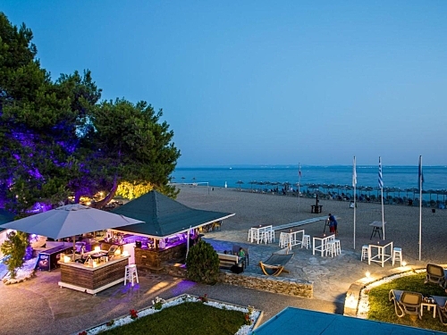 Hotel Across Coral Blue Beach Grecia (22 / 29)