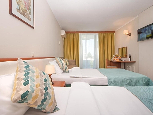 Hotel Laguna Garden Albena (11 / 35)