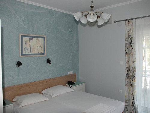 Diaporos Hotel Grecia (9 / 31)