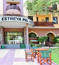 Hotel Estreya Palace