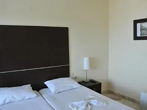 Hotel Sunrise Beach Grecia (6 / 19)