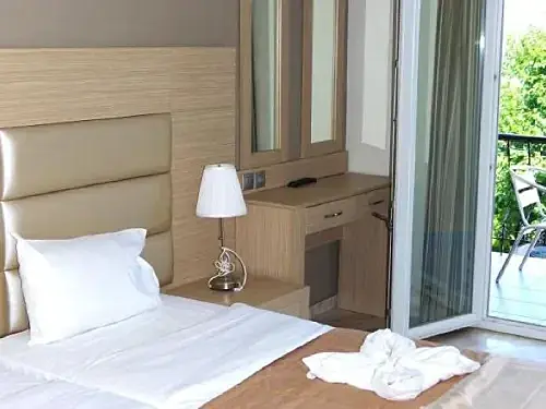 Hotel Sunrise Beach Grecia (10 / 19)