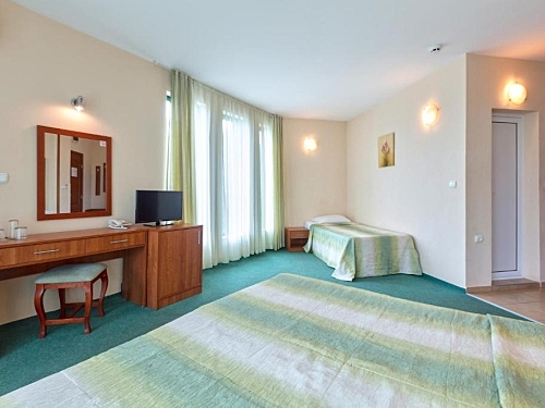 Hotel L&B Bulgaria (7 / 27)