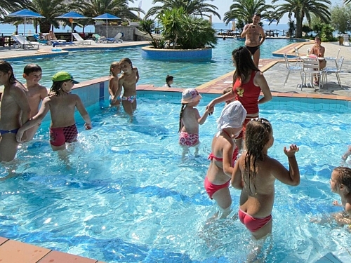 Mendi Hotel Grecia (29 / 44)