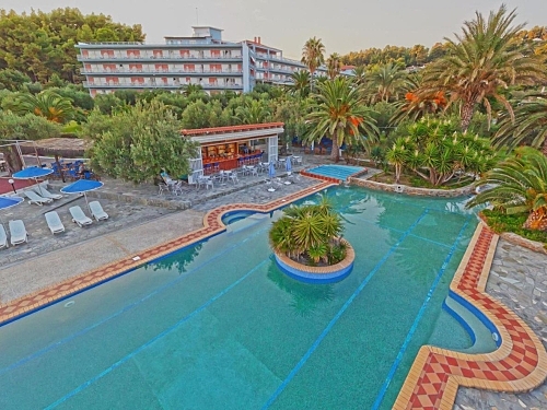 Mendi Hotel Kassandra (27 / 44)