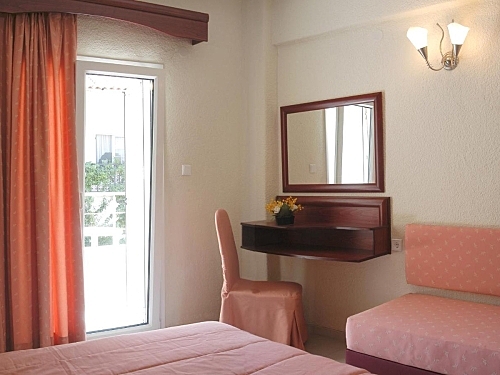 Hotel Xenios Loutra Beach Kassandra Grecia (9 / 32)